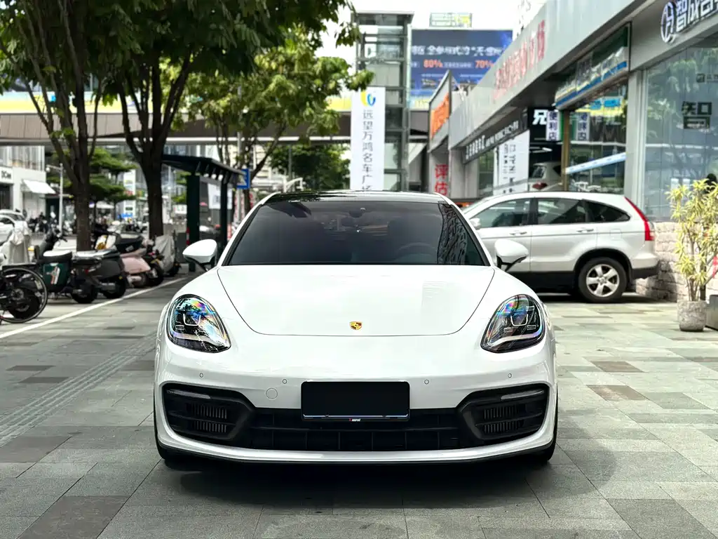Porsche Panamera — миниатюра 2