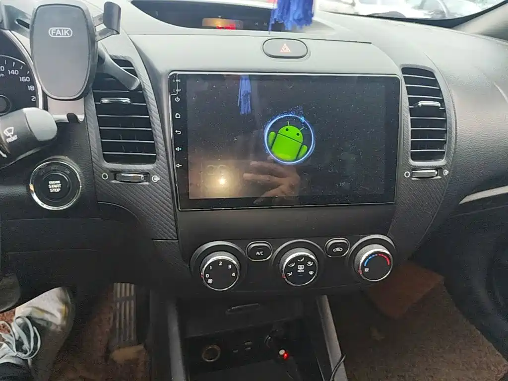 Kia K3 — миниатюра 13