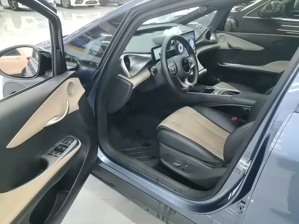 BYD Dolphin — миниатюра 16