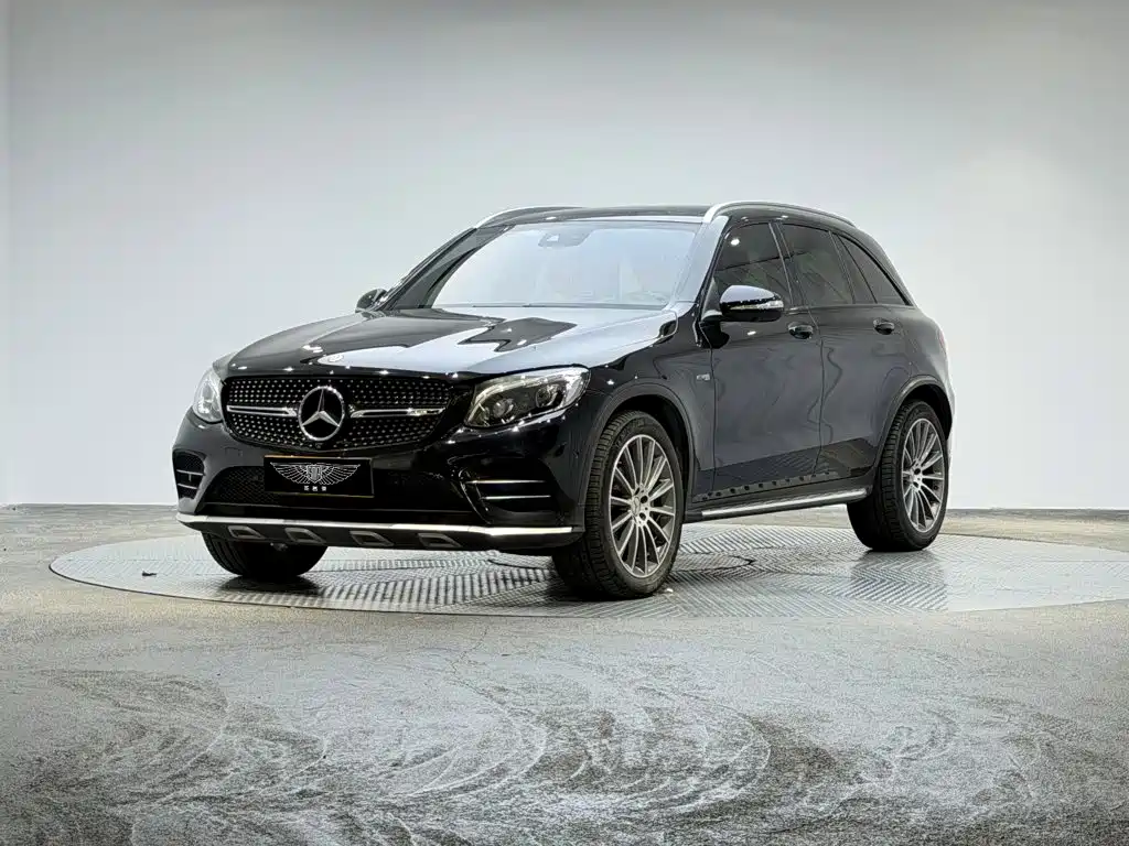 Mercedes-Benz GLC AMG