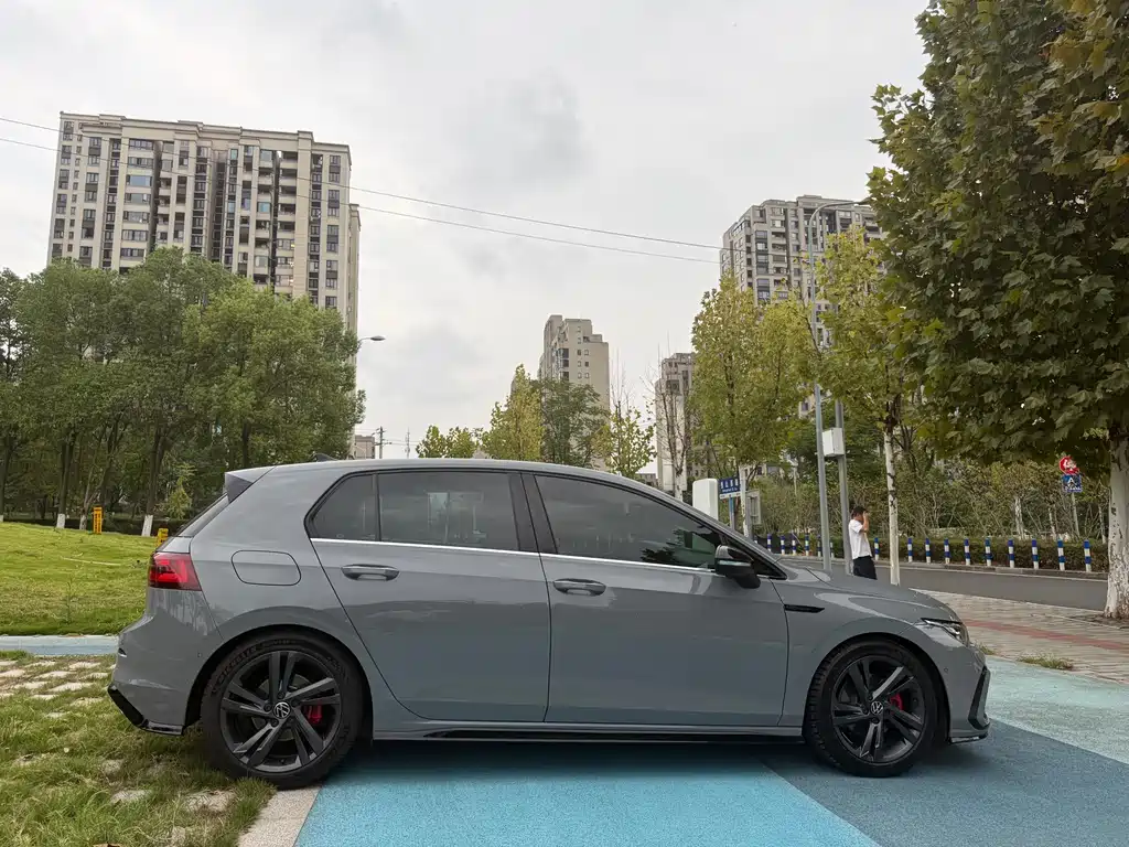 Volkswagen Golf — миниатюра 7
