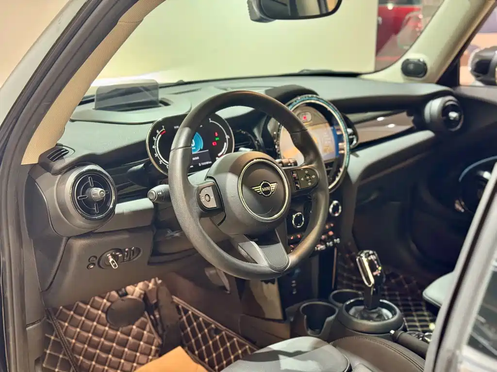 MINI Mini — миниатюра 7