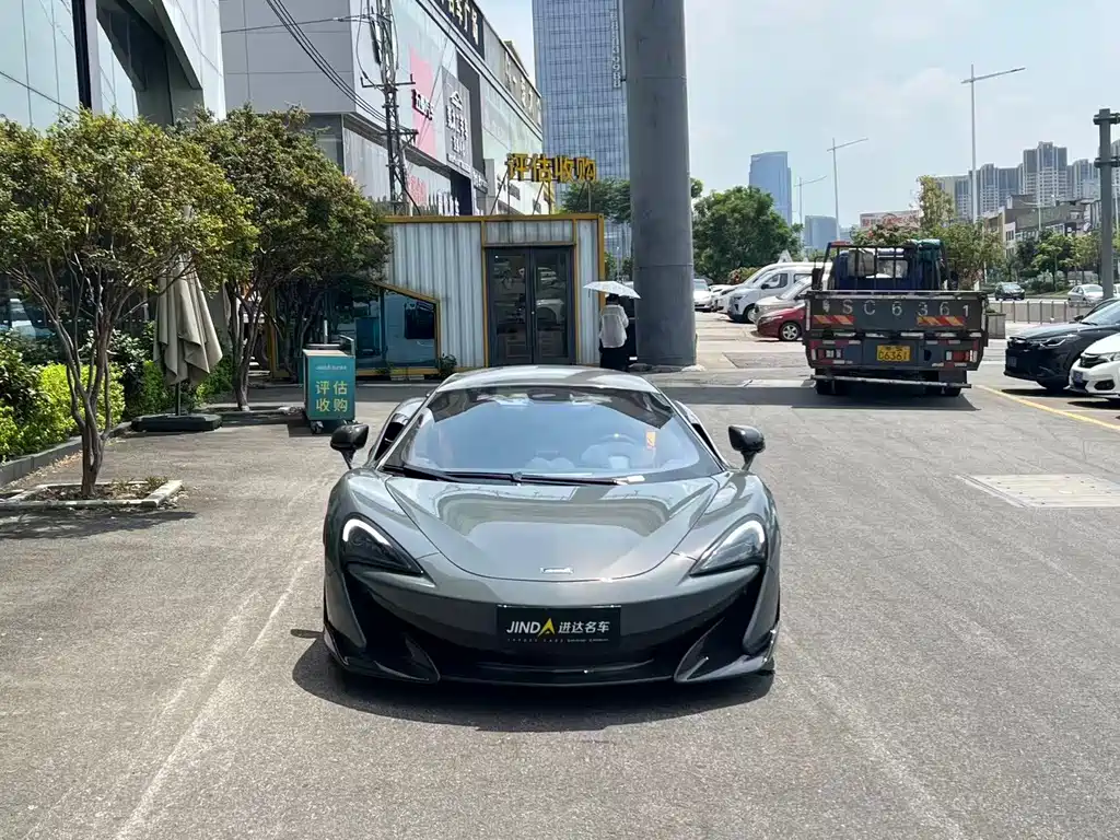McLaren 600LT — миниатюра 3