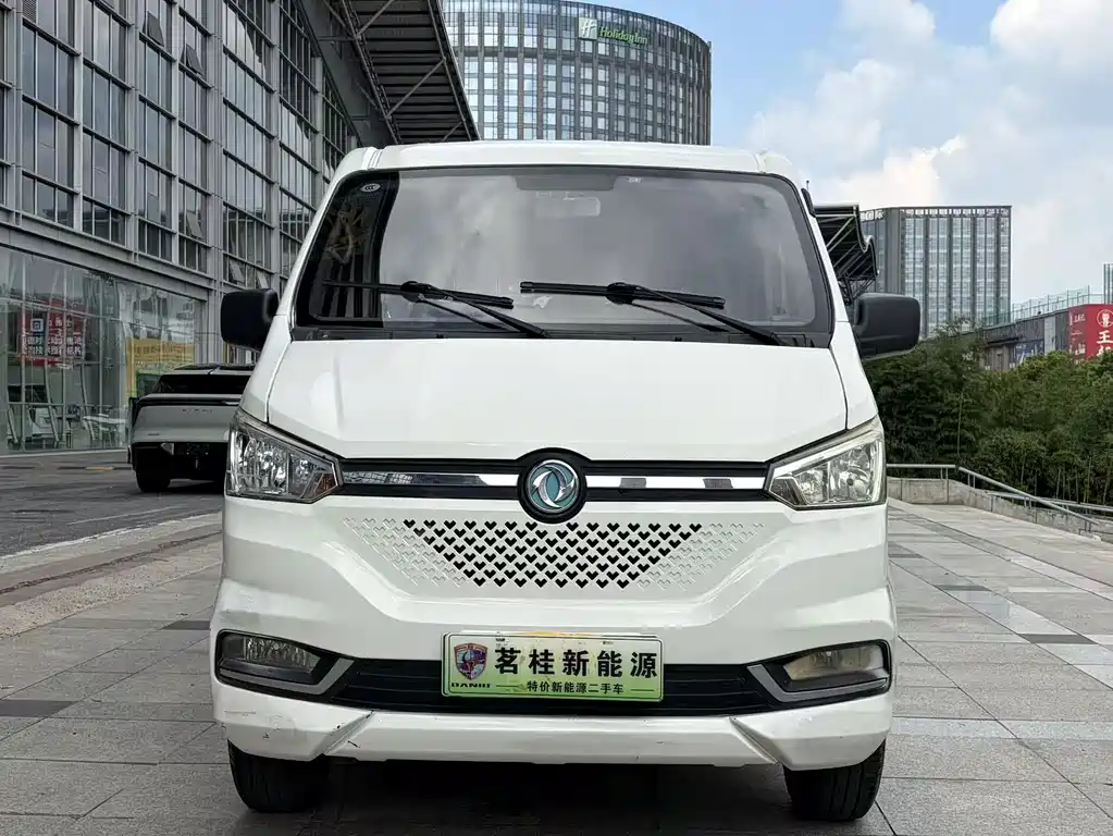 Yufeng EM26 — миниатюра 2