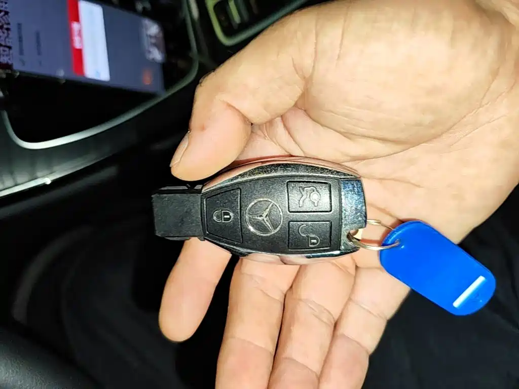 Mercedes-Benz C-Class — миниатюра 9
