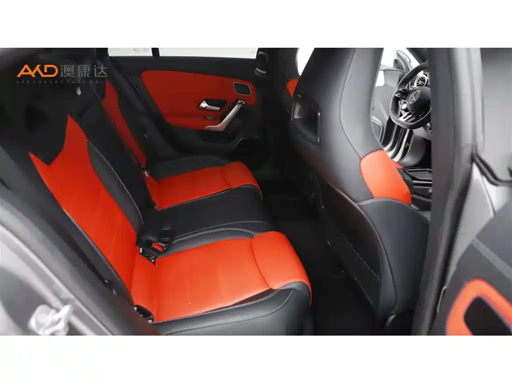 Mercedes-Benz CLA AMG — миниатюра 8
