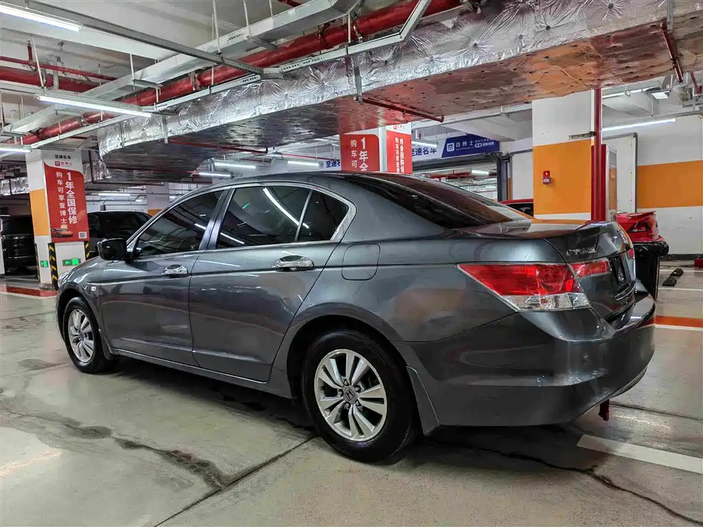 Honda Accord — миниатюра 6