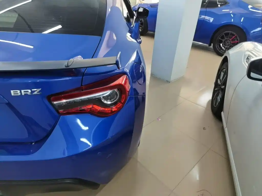 Subaru BRZ — миниатюра 8