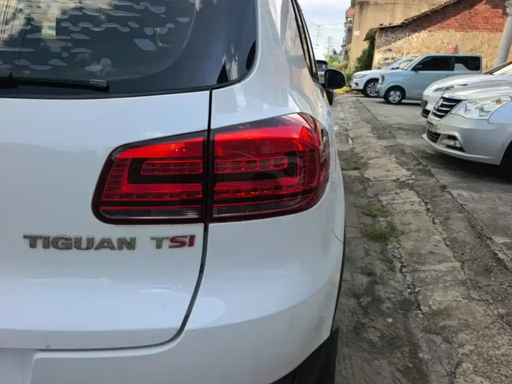 Volkswagen Tiguan — миниатюра 8