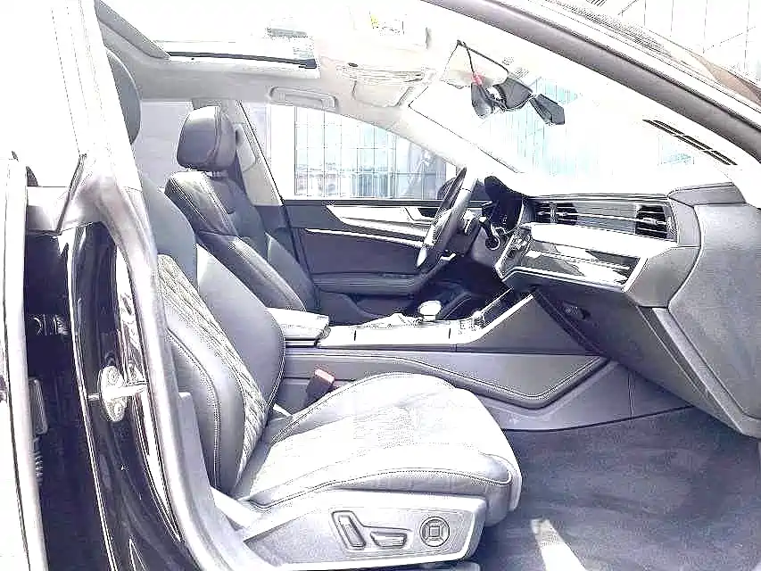 Audi A7L — миниатюра 3