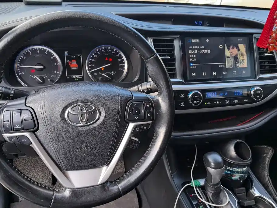 Toyota Highlander — миниатюра 12