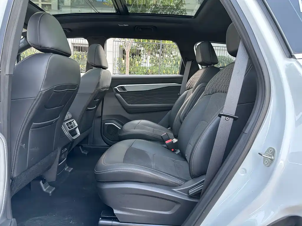 GEELY AUTOMOBILE HAOYUE L