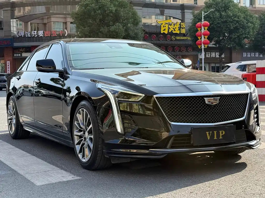CADILLAC CT6