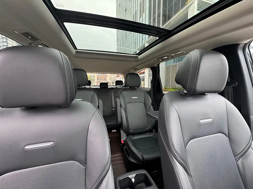 SAIC MAXUS CHASE G50