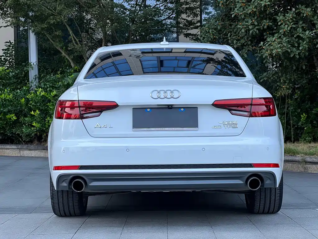 Audi A4L — миниатюра 11