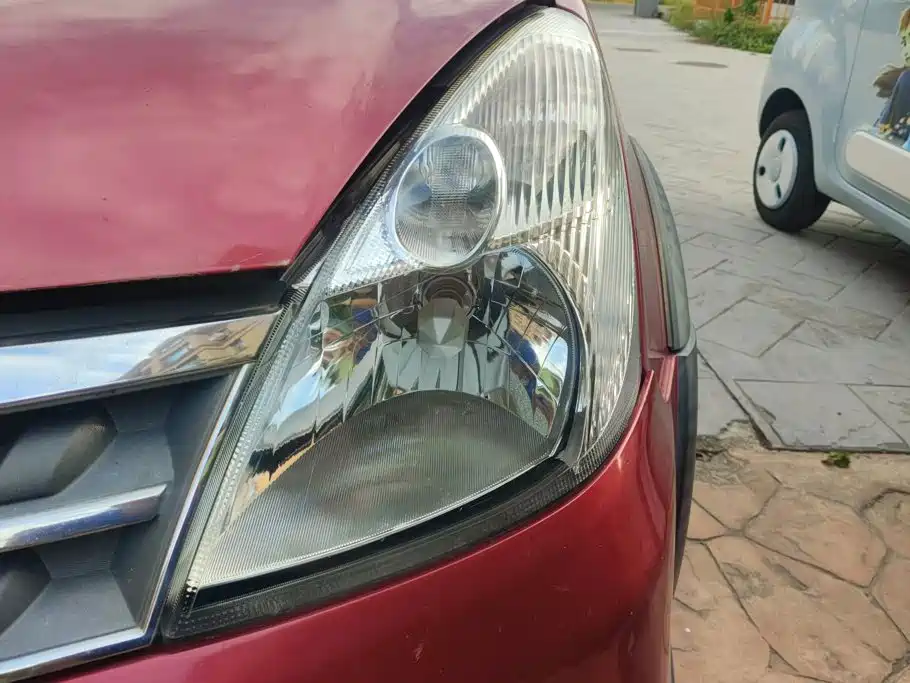 Nissan Livina — миниатюра 5