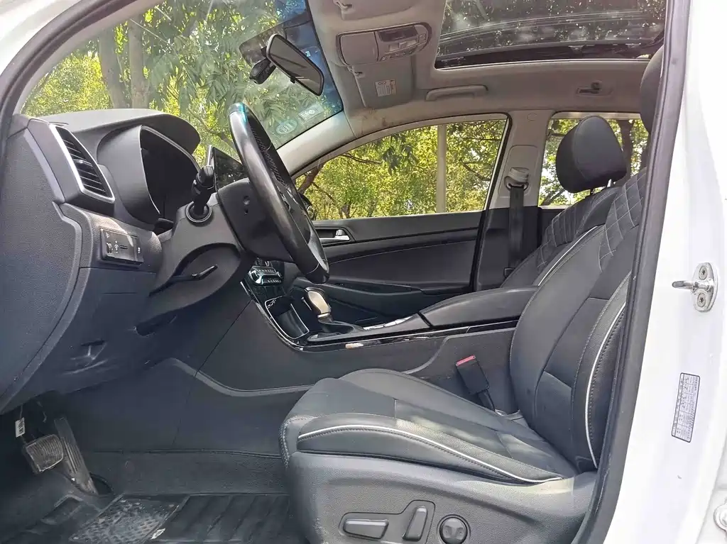 Hyundai Tucson — миниатюра 4