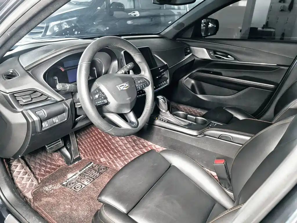 Cadillac CT4 — миниатюра 10