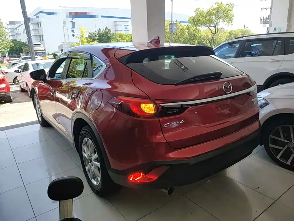 Mazda CX-4 — миниатюра 5