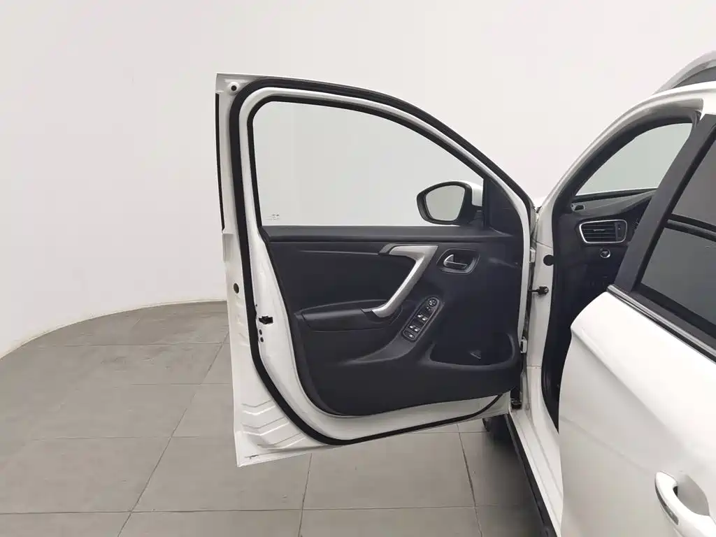 Citroen C3-XR — миниатюра 8