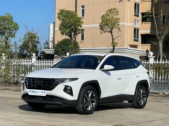 MODERN TUCSON 2021