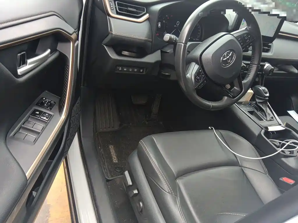 Toyota Wildlander — миниатюра 12