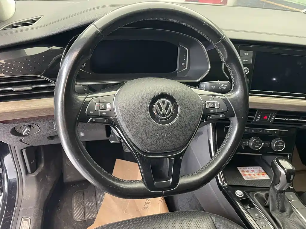 Volkswagen Passat — миниатюра 7