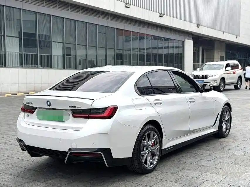 BMW i3 — миниатюра 7