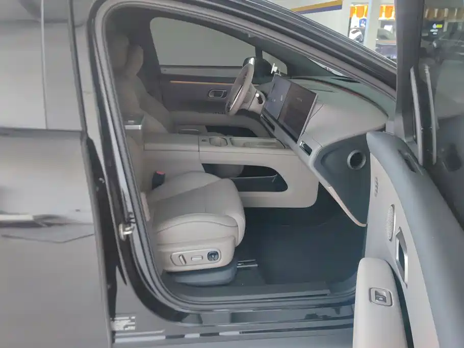 Li Auto Li i6 — миниатюра 8