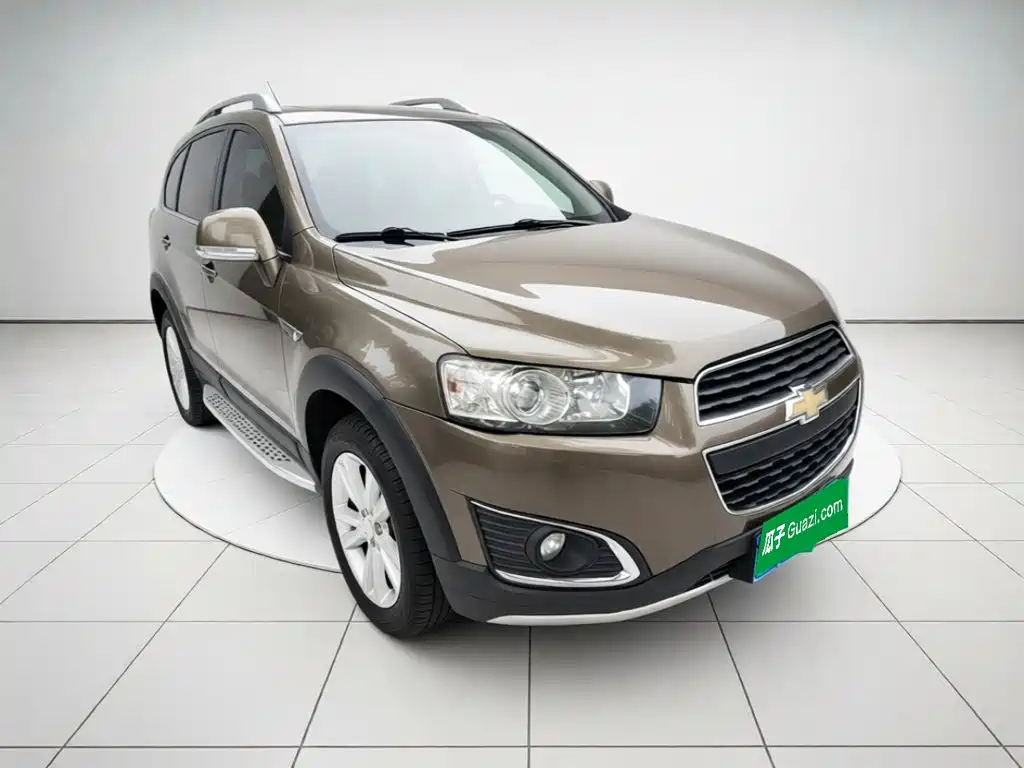 Chevrolet Captiva — миниатюра 3