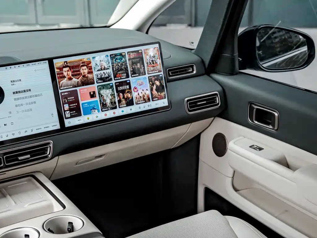 Li Auto Li MEGA — миниатюра 15