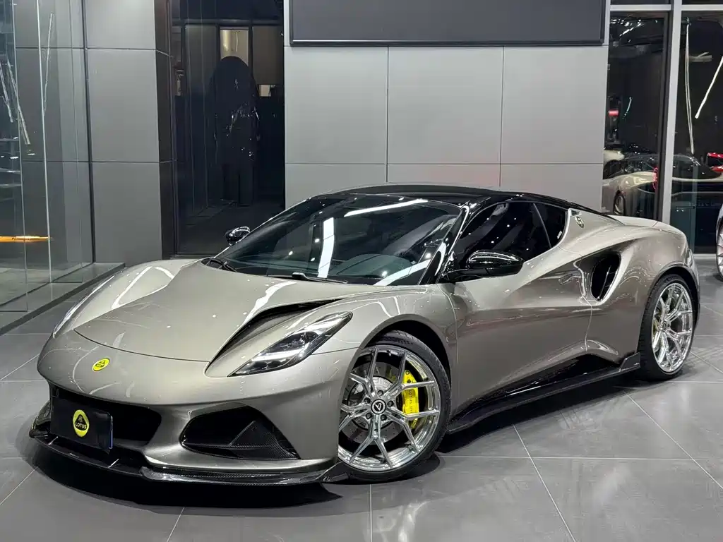 Lotus Emira