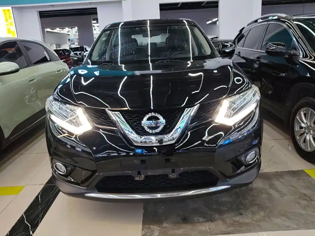 Nissan X-Trail — миниатюра 3