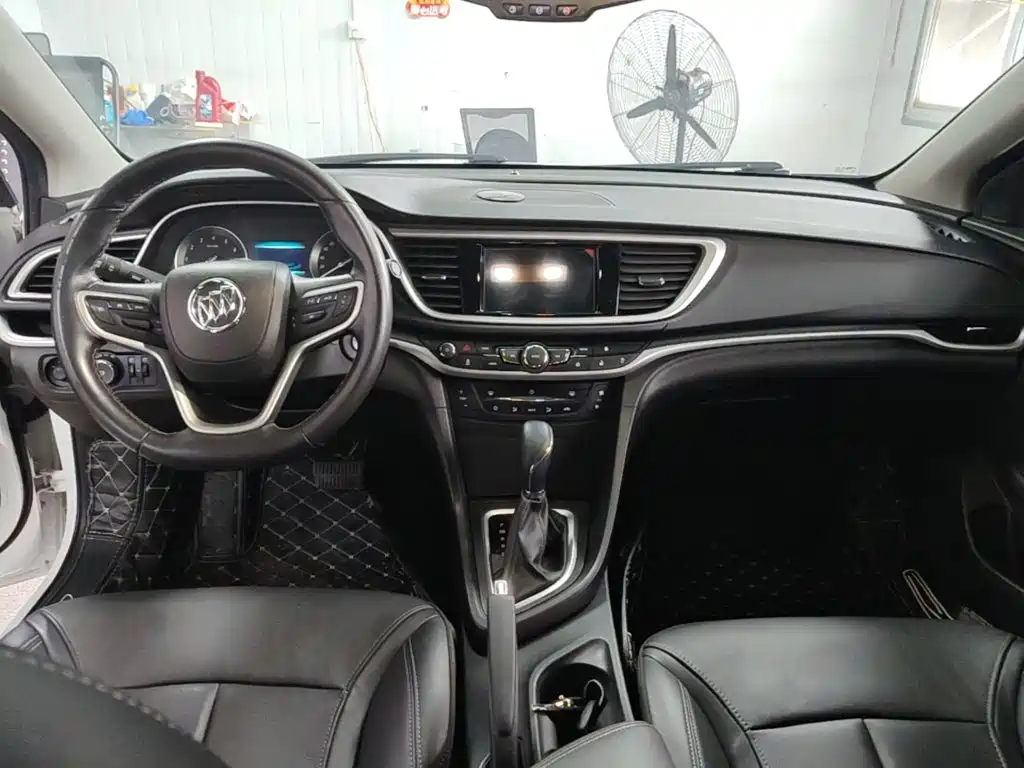 Buick Excelle — миниатюра 10