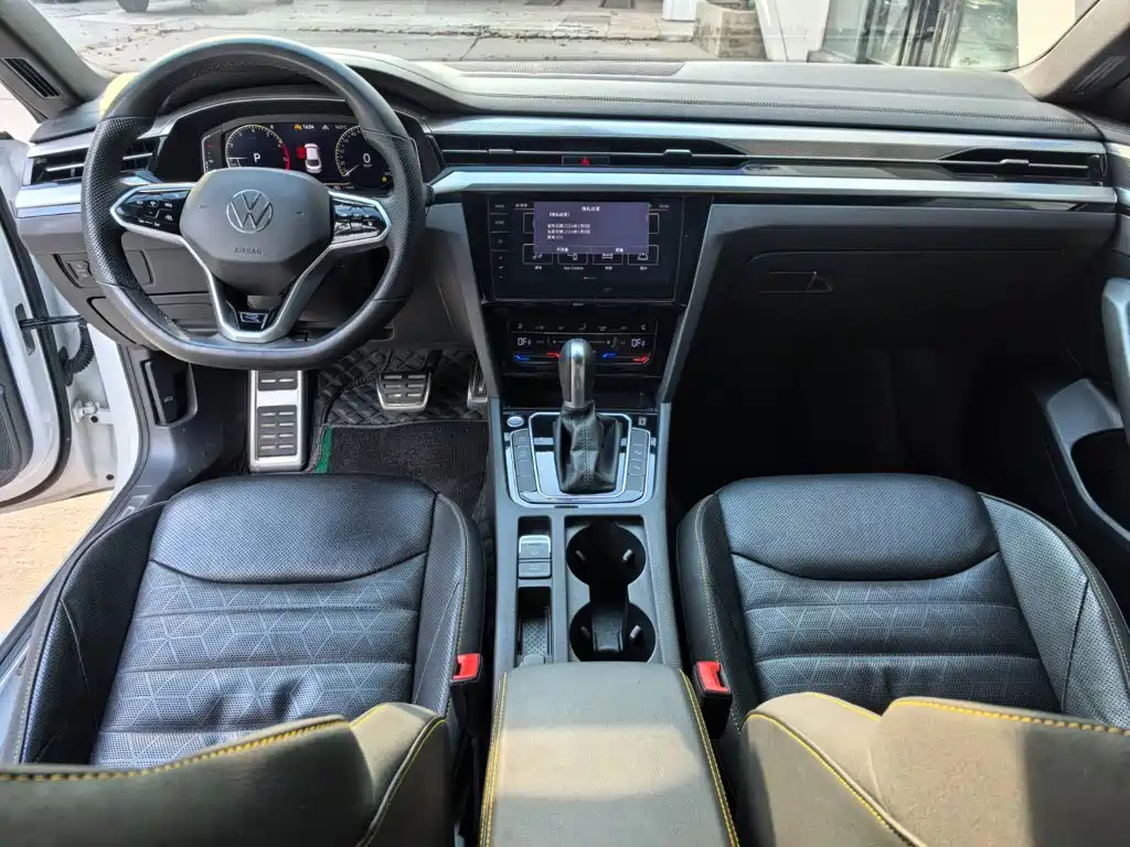 Volkswagen CC — миниатюра 8