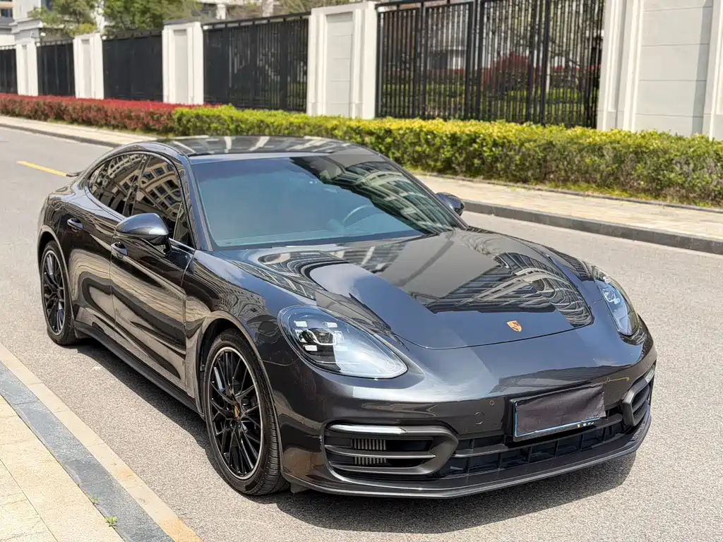 Porsche Panamera — миниатюра 3