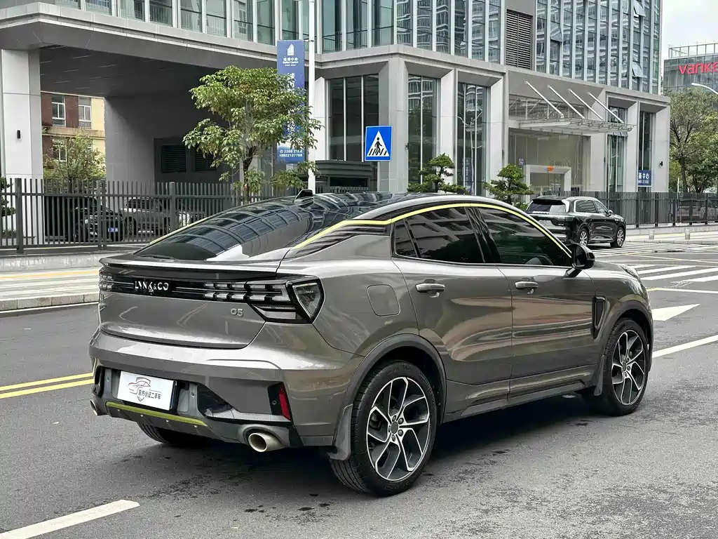 Lynk & Co 05 — миниатюра 15