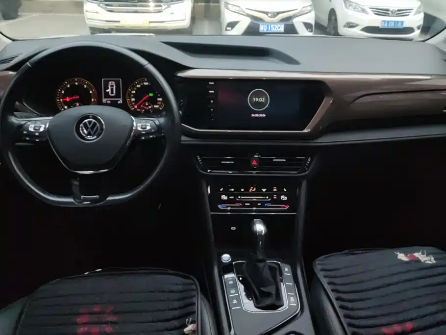 Volkswagen Tharu — миниатюра 12
