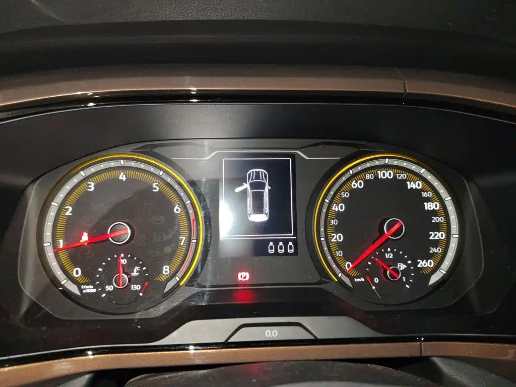 Volkswagen Tharu — миниатюра 4