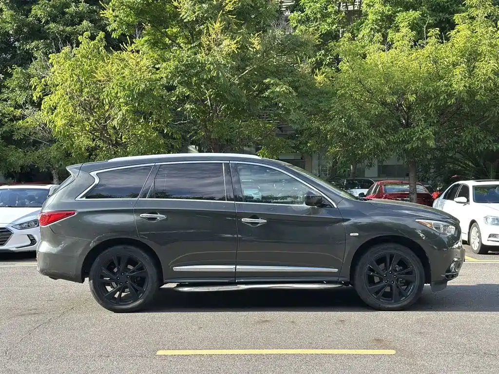 Infiniti JX — миниатюра 7
