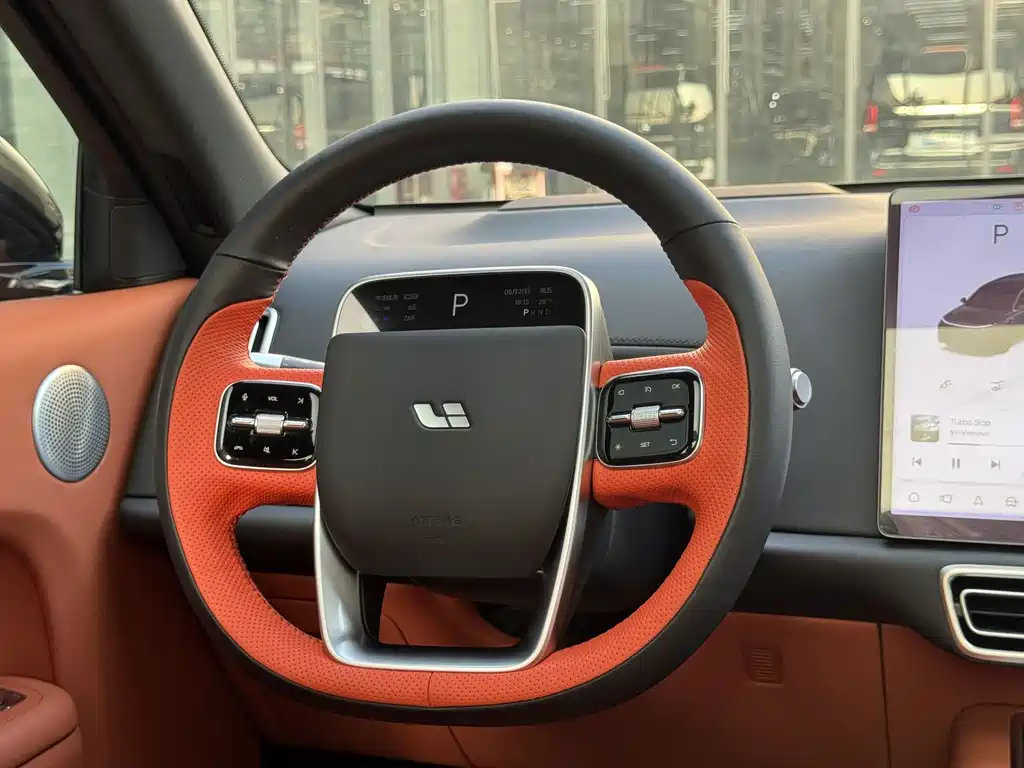 Li Auto Li L8 — миниатюра 9