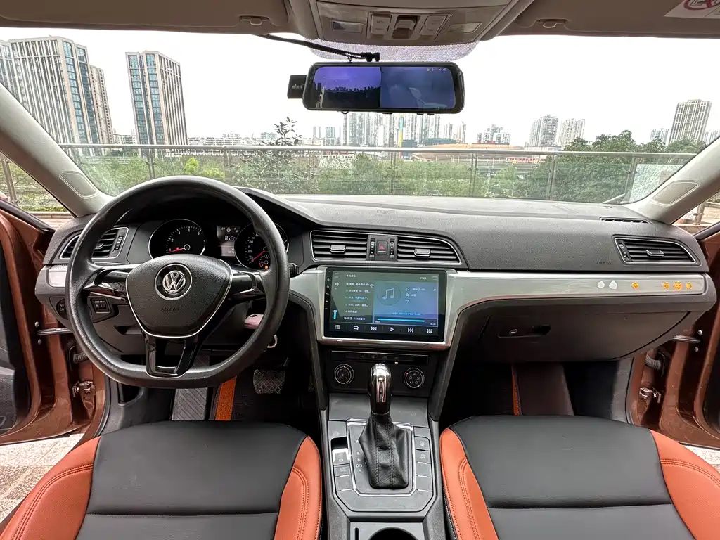 Volkswagen Lamando — миниатюра 11