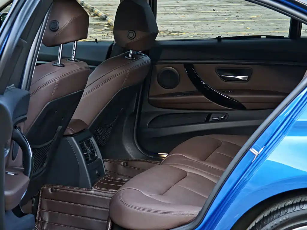 BMW 3 Series — миниатюра 11