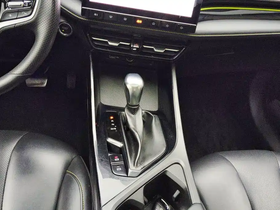 Roewe i5 — миниатюра 16