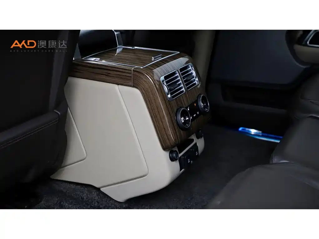 Land Rover Range Rover — миниатюра 9