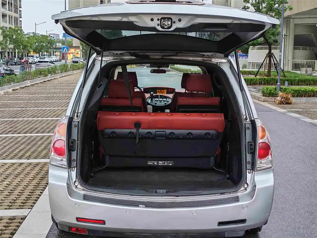 Nissan Quest — миниатюра 12
