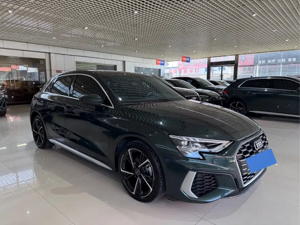 Audi A3 2023 Sportback 35 TFSI Fashion Sport