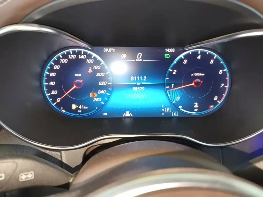 Mercedes-Benz GLC — миниатюра 12