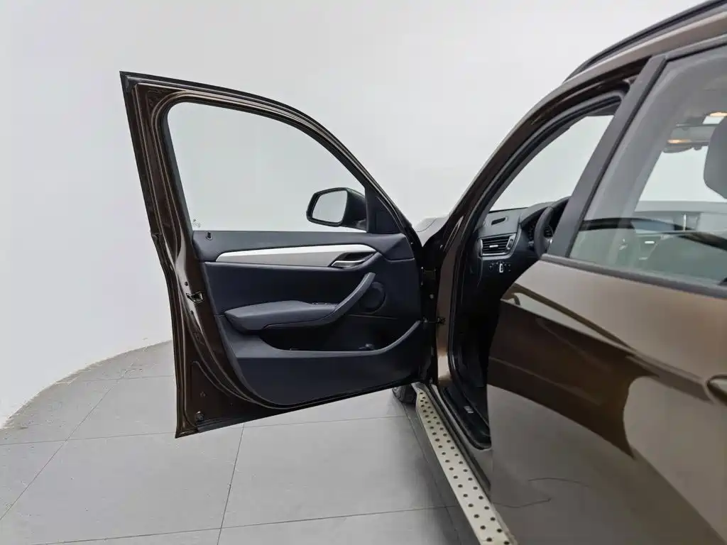BMW X1 — миниатюра 8