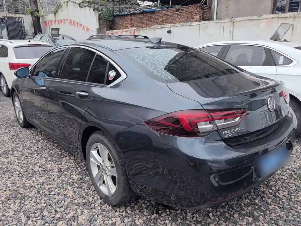 Buick Regal — миниатюра 5